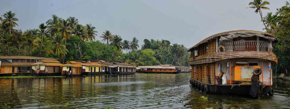Premium Kerala Package 5 Nights