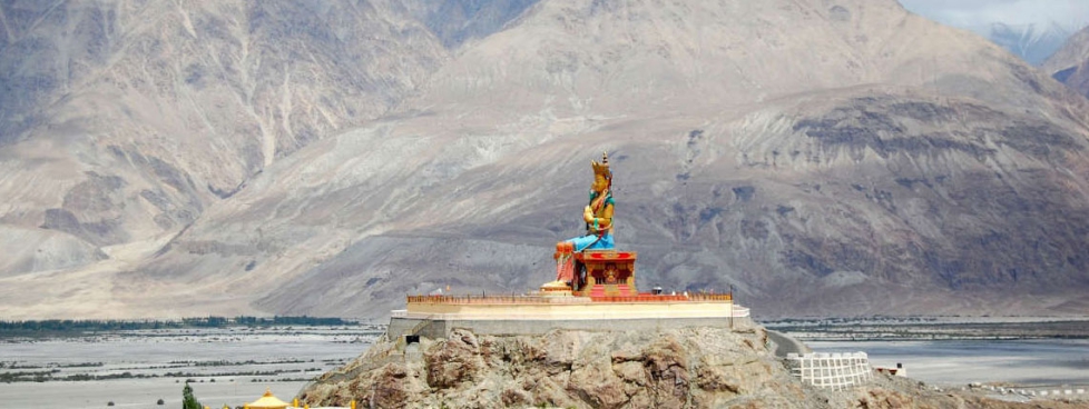 Leh Ladakh Package Via Manali